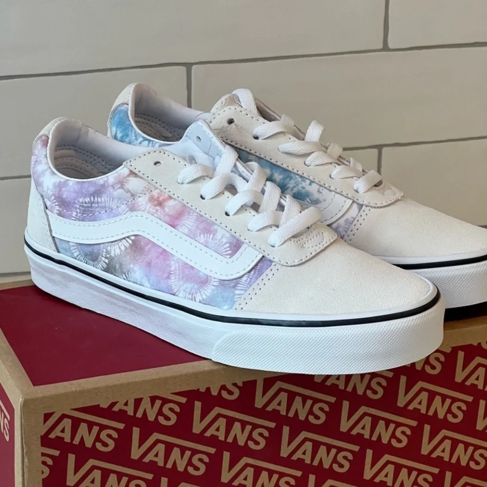 NWT! Vans Ward Pastel Heart Tie Dye Low Top Shoes Womens size 6 Brand new 🦄💜 - Picture 3 of 11